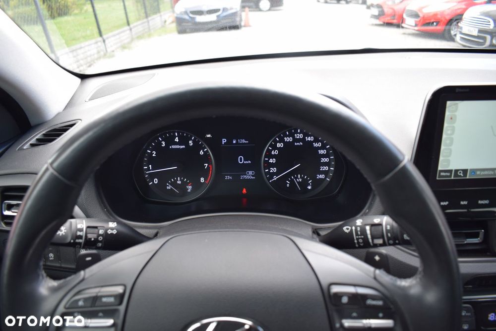 Hyundai i30 1.5 T-GDI 48V-Hybrid DCT Prime - 8