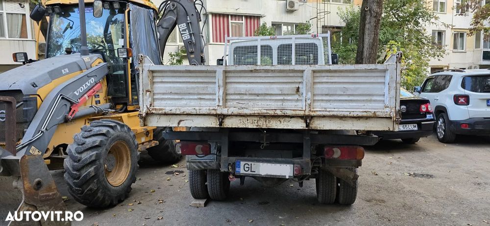 Nissan Atleon 110 - 4