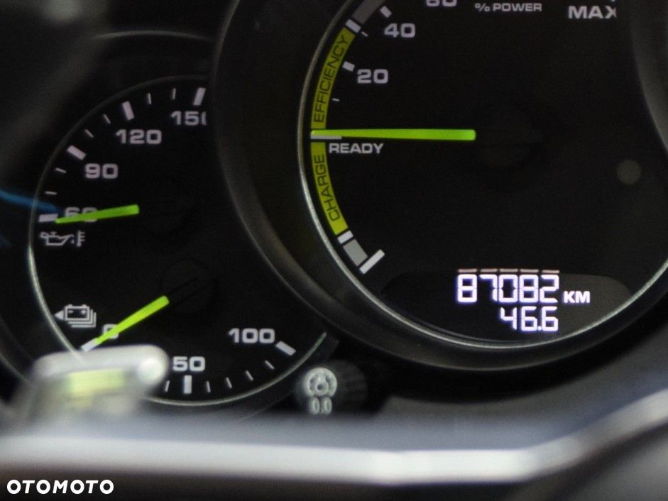 Porsche Cayenne S E-Hybrid - 16