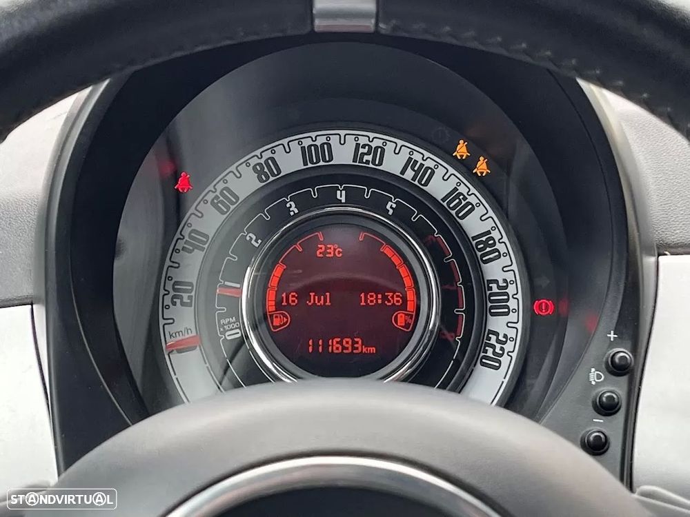 Fiat 500C 1.0 Hybrid Connect - 15