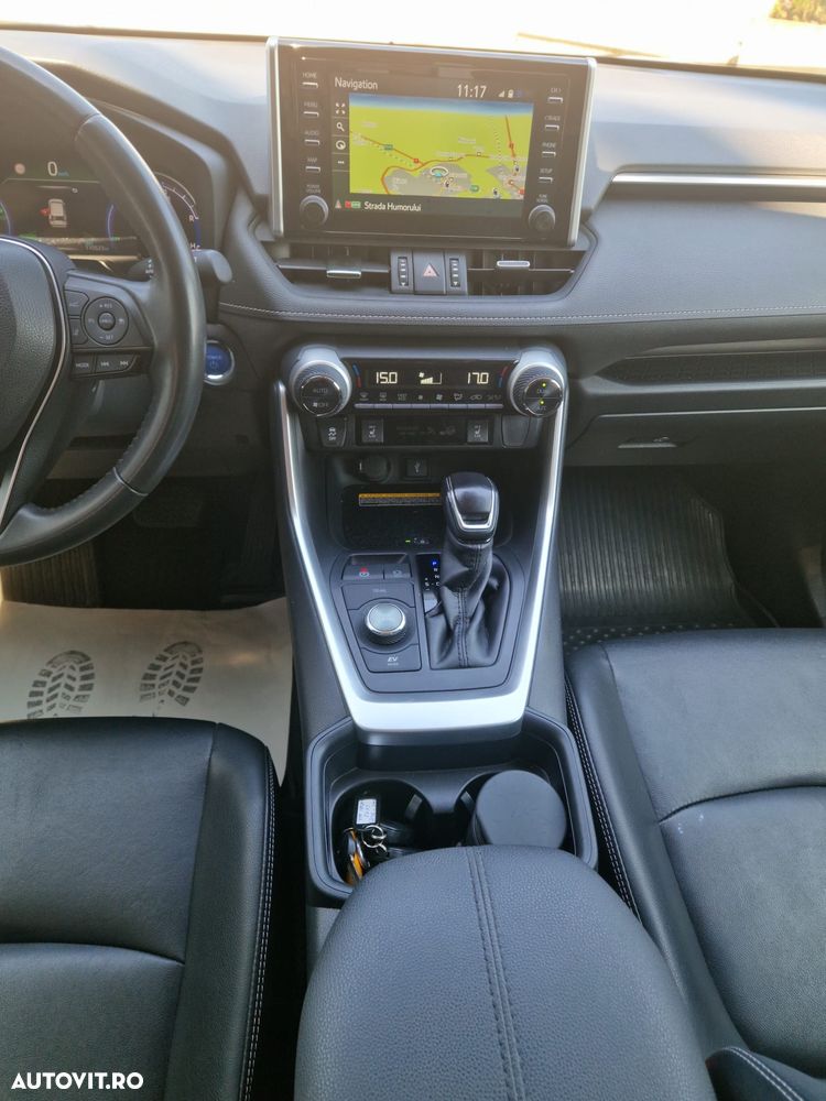 Toyota RAV4 2.5 VVT-iE 4x4 Luxury - 17