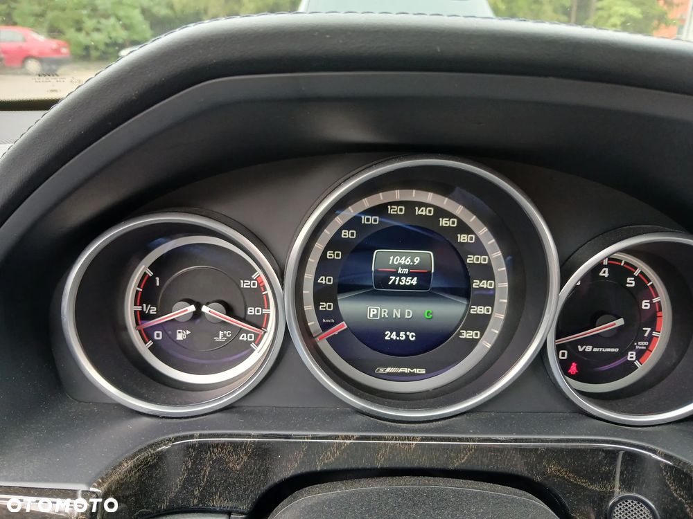 Mercedes-Benz Klasa E 63 AMG S 4-Matic - 5