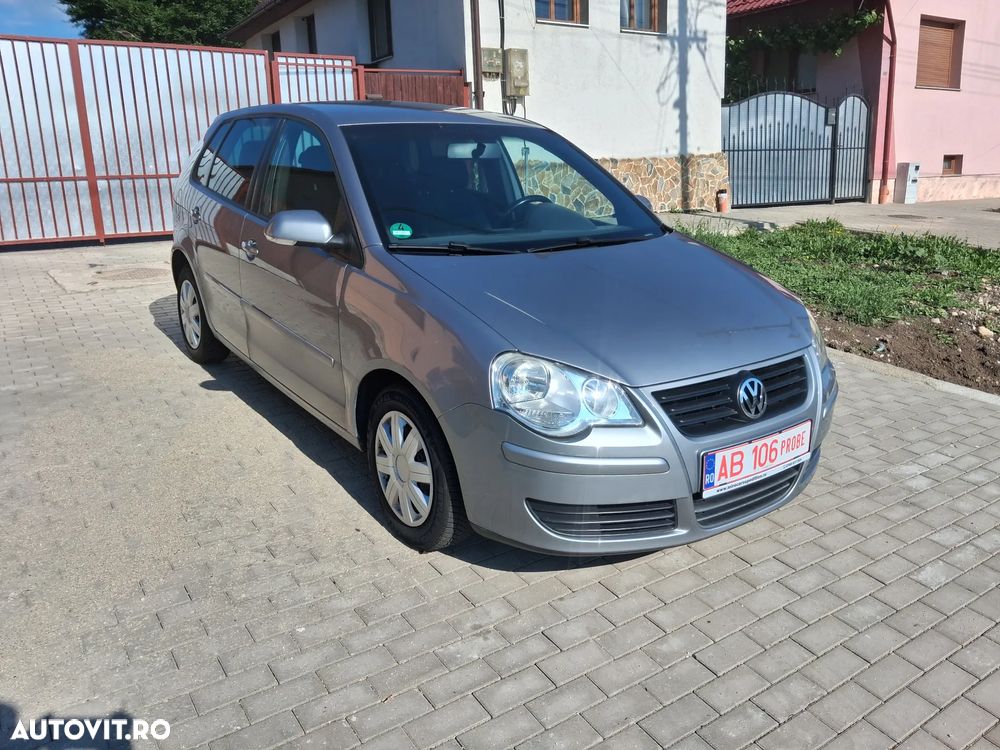 Volkswagen Polo 1.2 Comfortline - 2