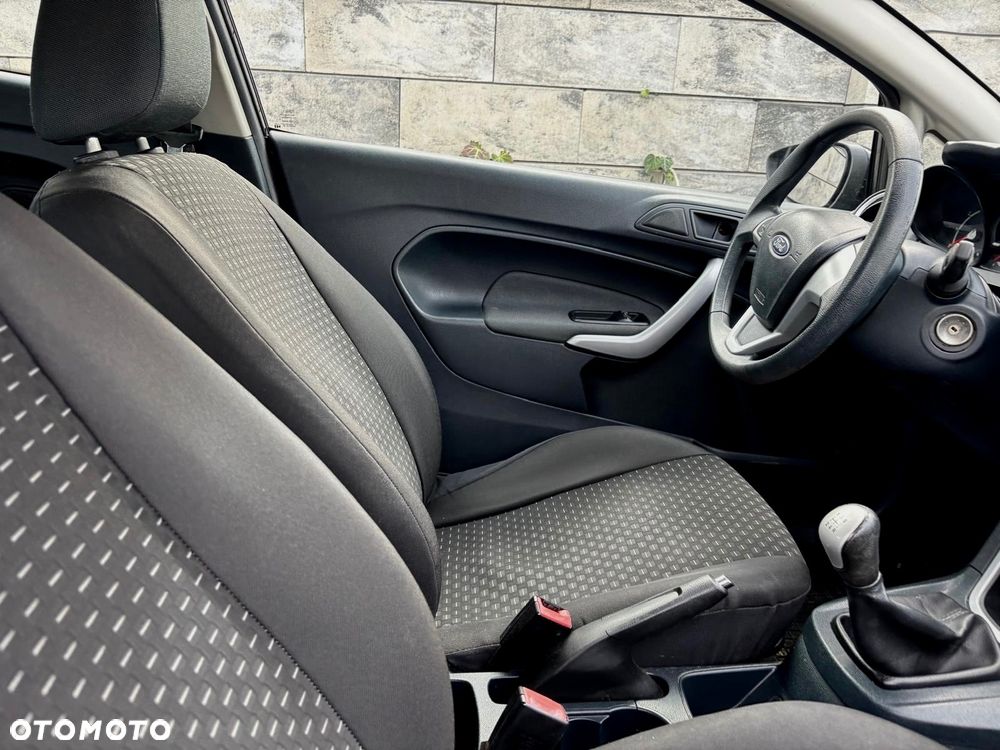 Ford Fiesta 1.25 Ambiente - 6
