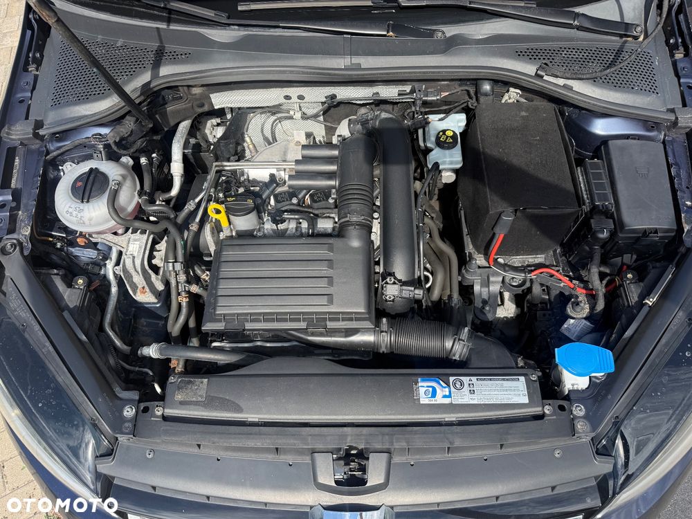 Volkswagen Golf 1.4 TSI BMT Highline - 10