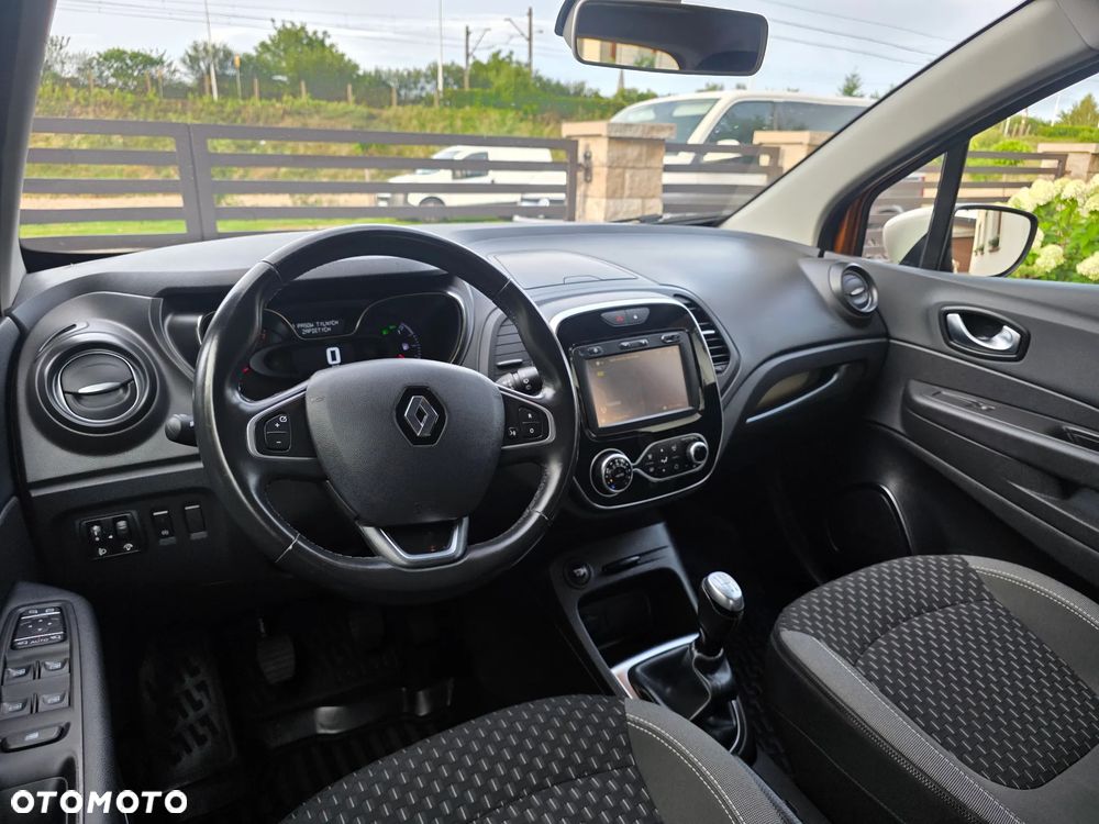 Renault Captur - 19