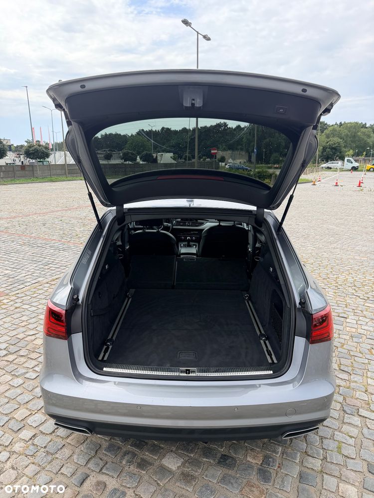 Audi A6 Avant 2.0 TDI Quattro S tronic - 32