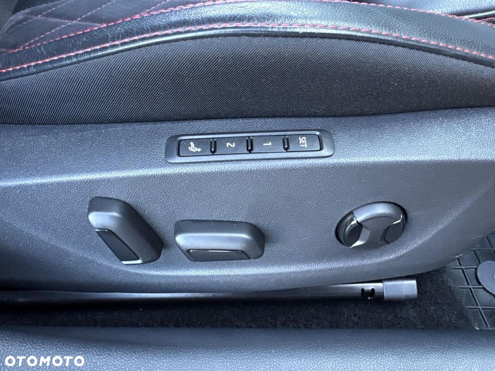 Skoda Octavia 2.0 TDI 4x4 RS DSG - 13