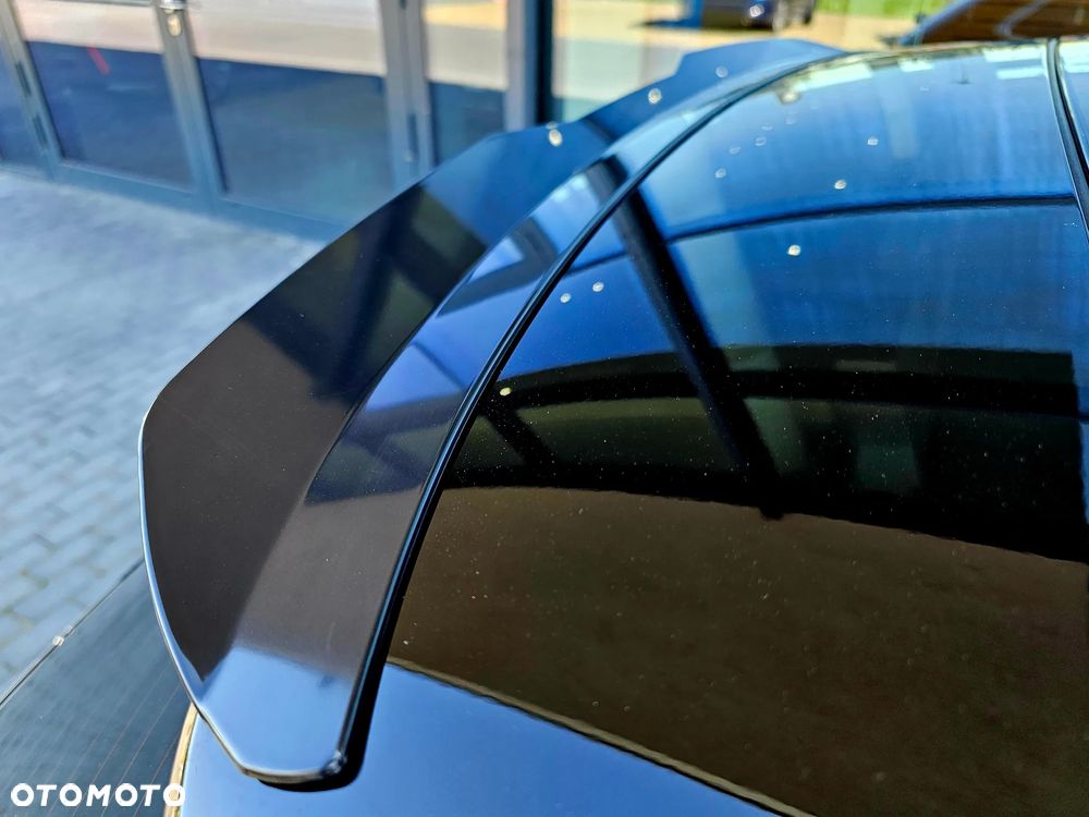 BMW Seria 3 318d - 4