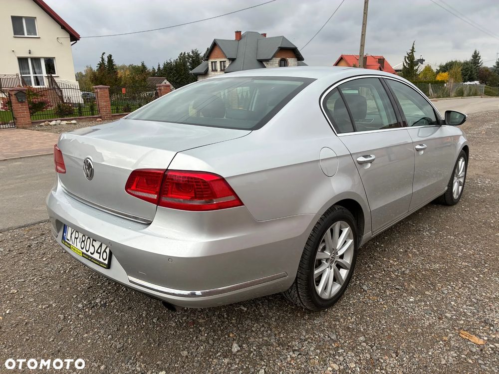 Volkswagen Passat 3.6 V6 4Motion DSG Exclusive - 4