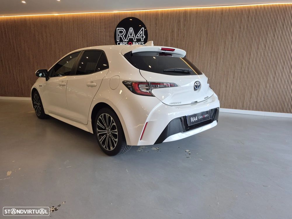 Toyota Corolla 1.8 Hybrid Comfort+P.Sport - 3