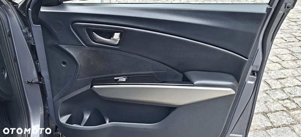 SsangYong/KGM Tivoli e-XGi 160 2WD Sapphire - 33