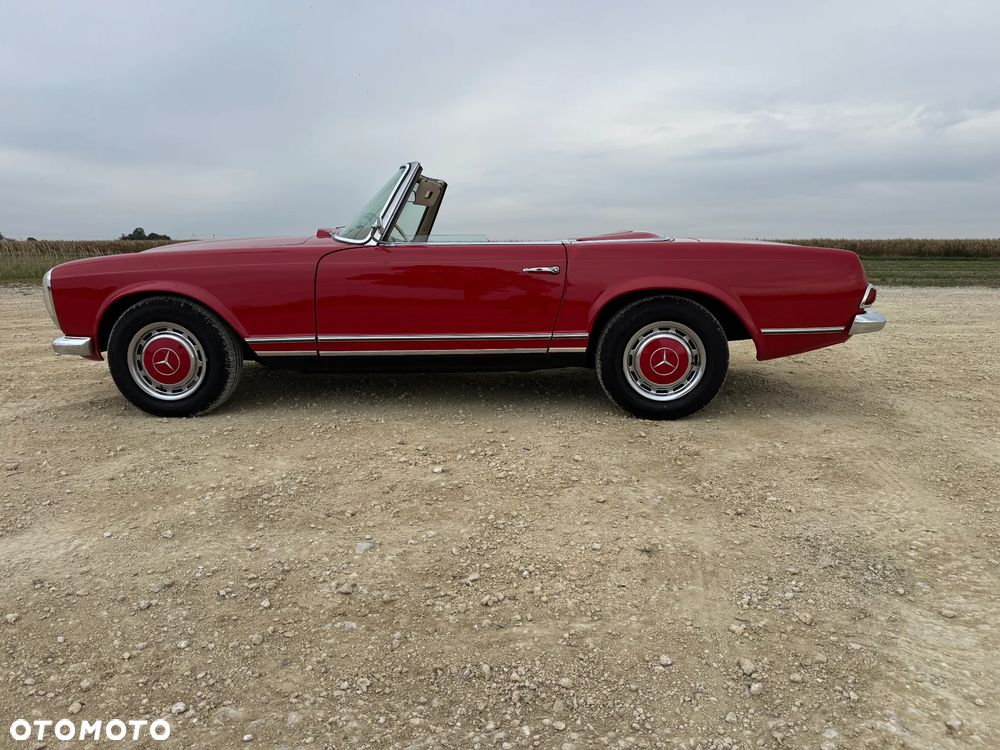 Mercedes-Benz SL - 30