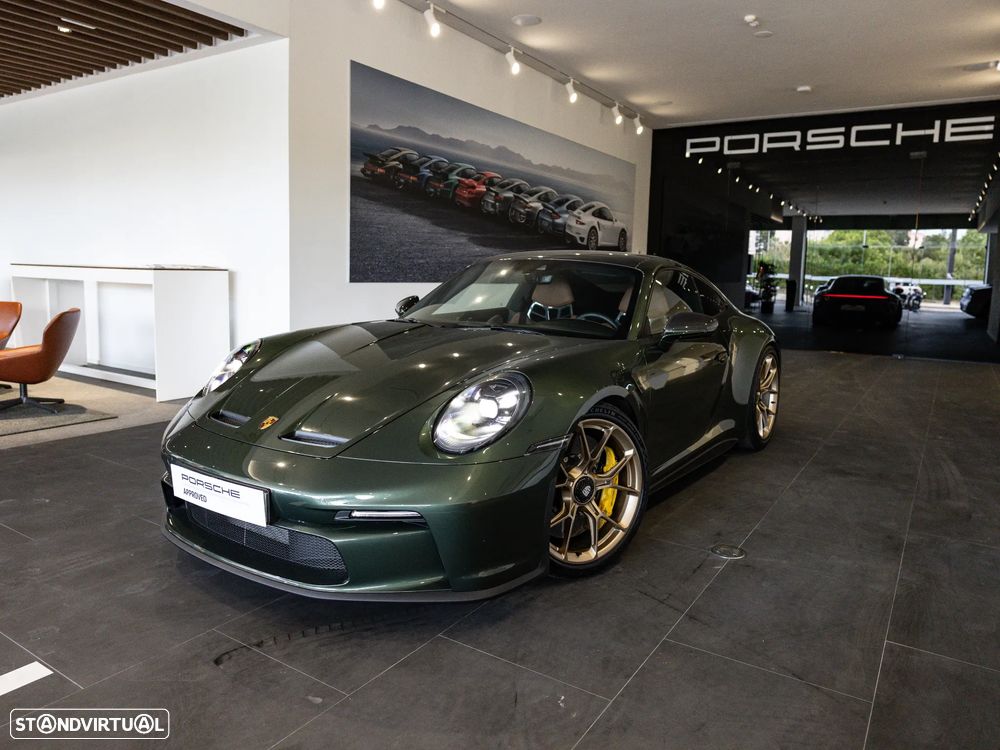 Porsche 911 (992) GT3 Touring Package