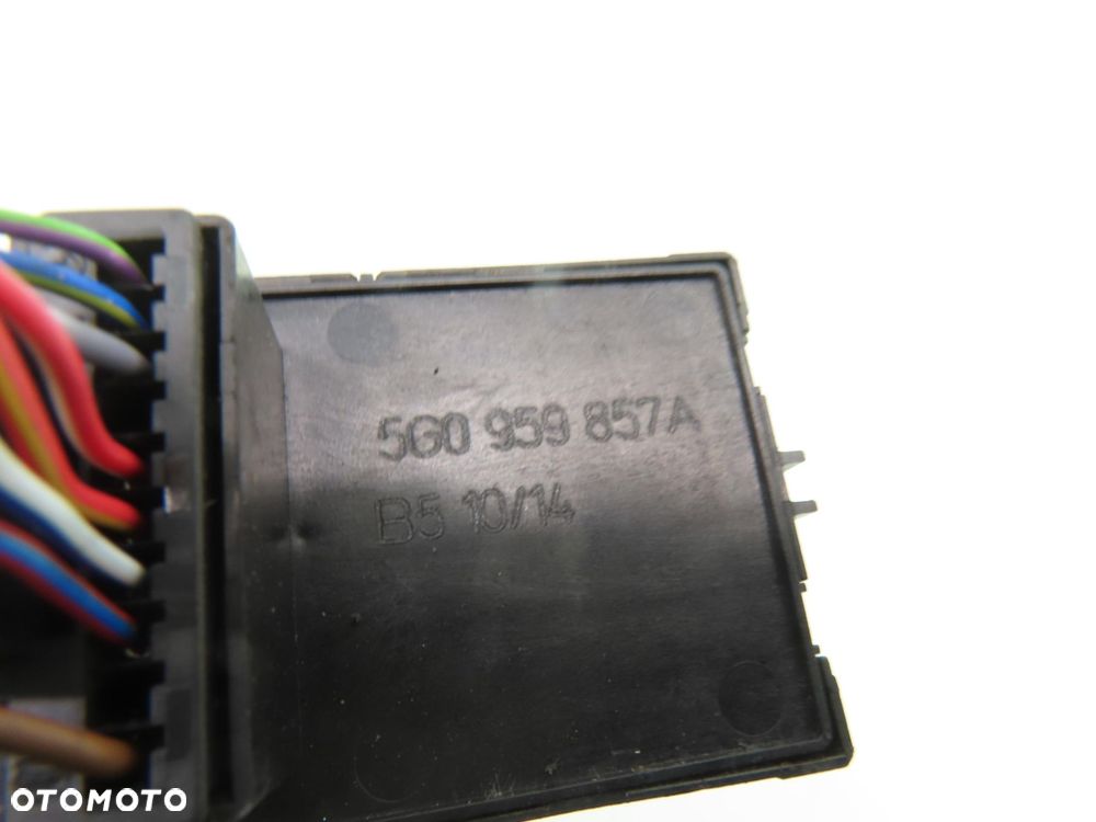 PANEL SZYB SEAT LEON III 5G0959857A - 3