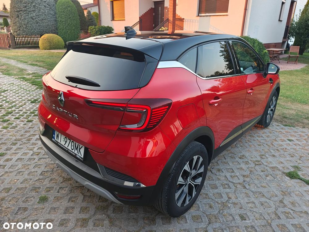 Renault Captur 1.3 TCe mHEV Techno EDC - 8