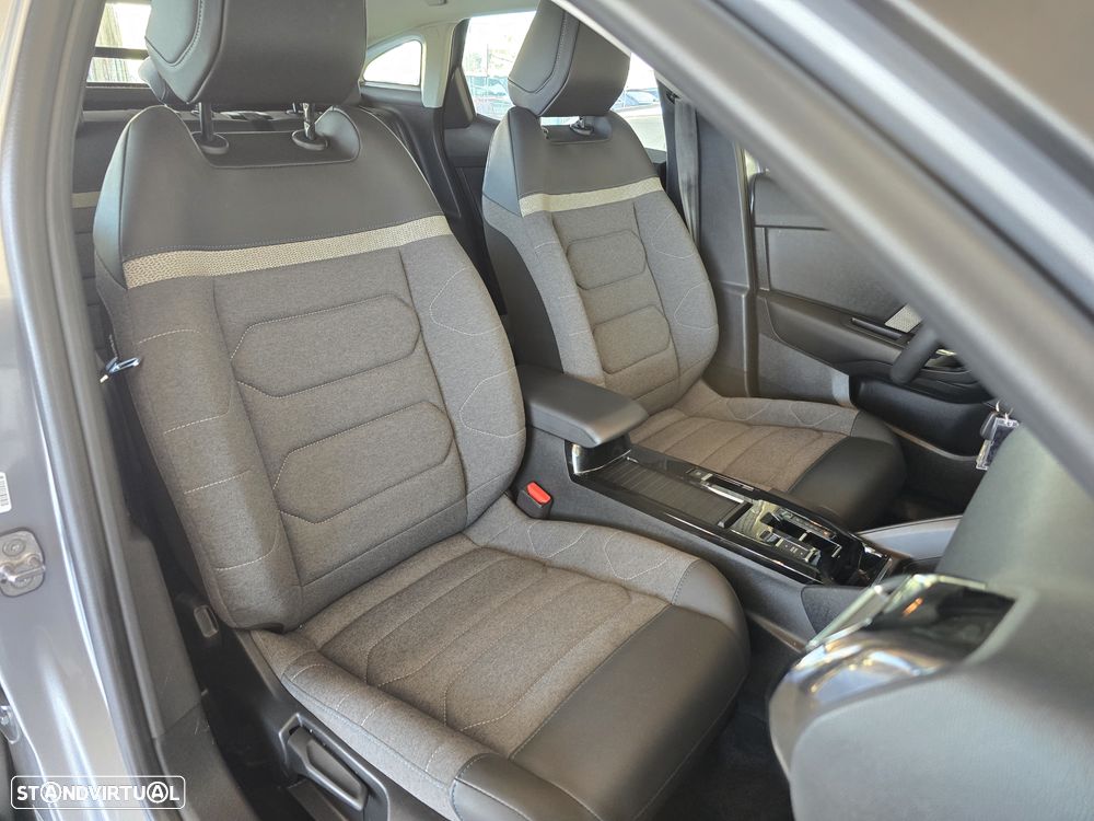 Citroën C4 1.5 BlueHDi Shine EAT8 - 16