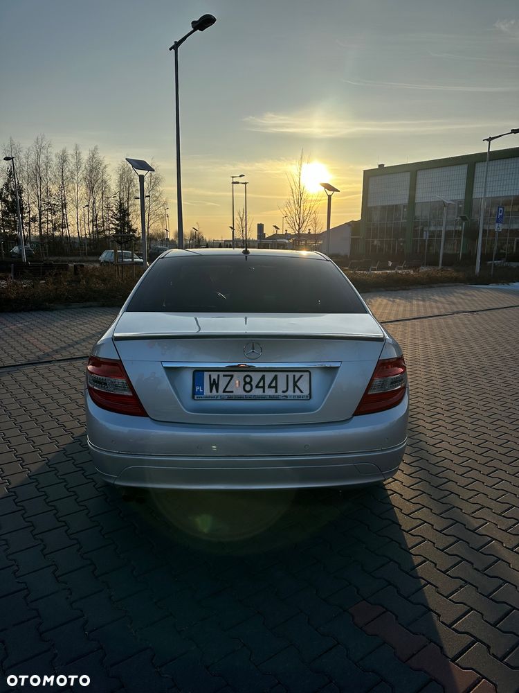 Mercedes-Benz Klasa C - 2