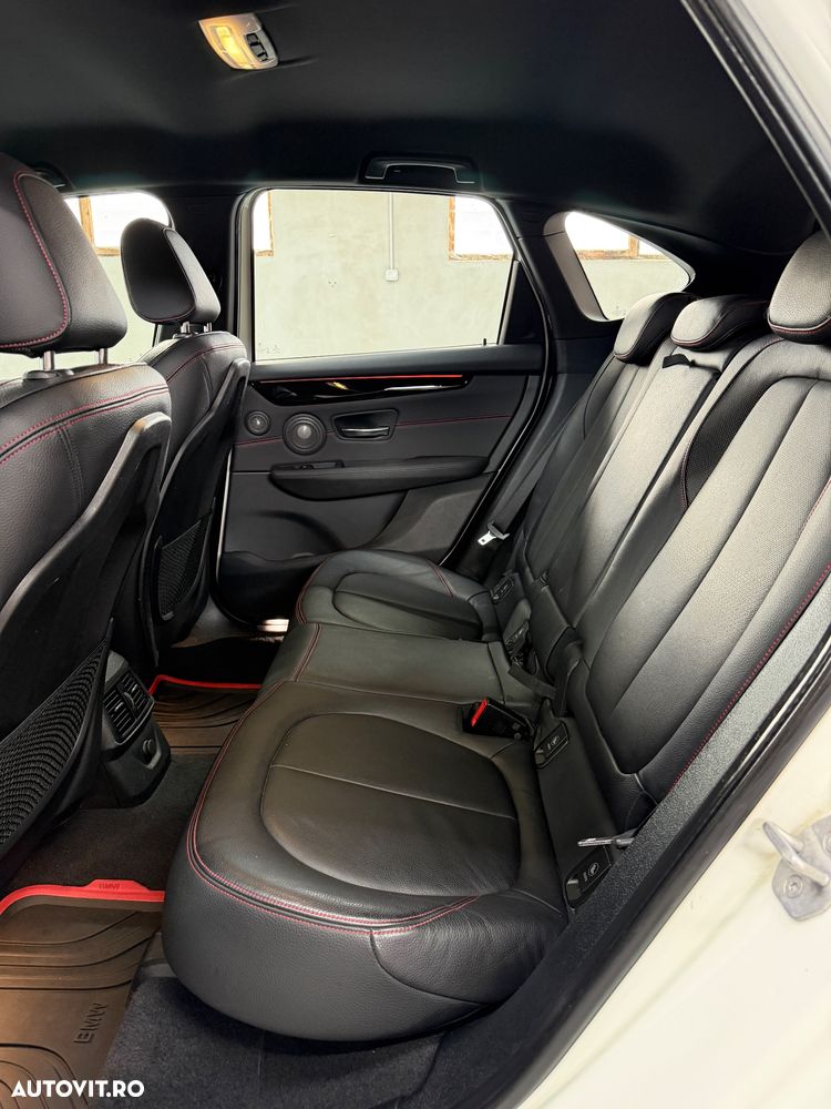 BMW Seria 2 220d Aut. Sport Line - 27