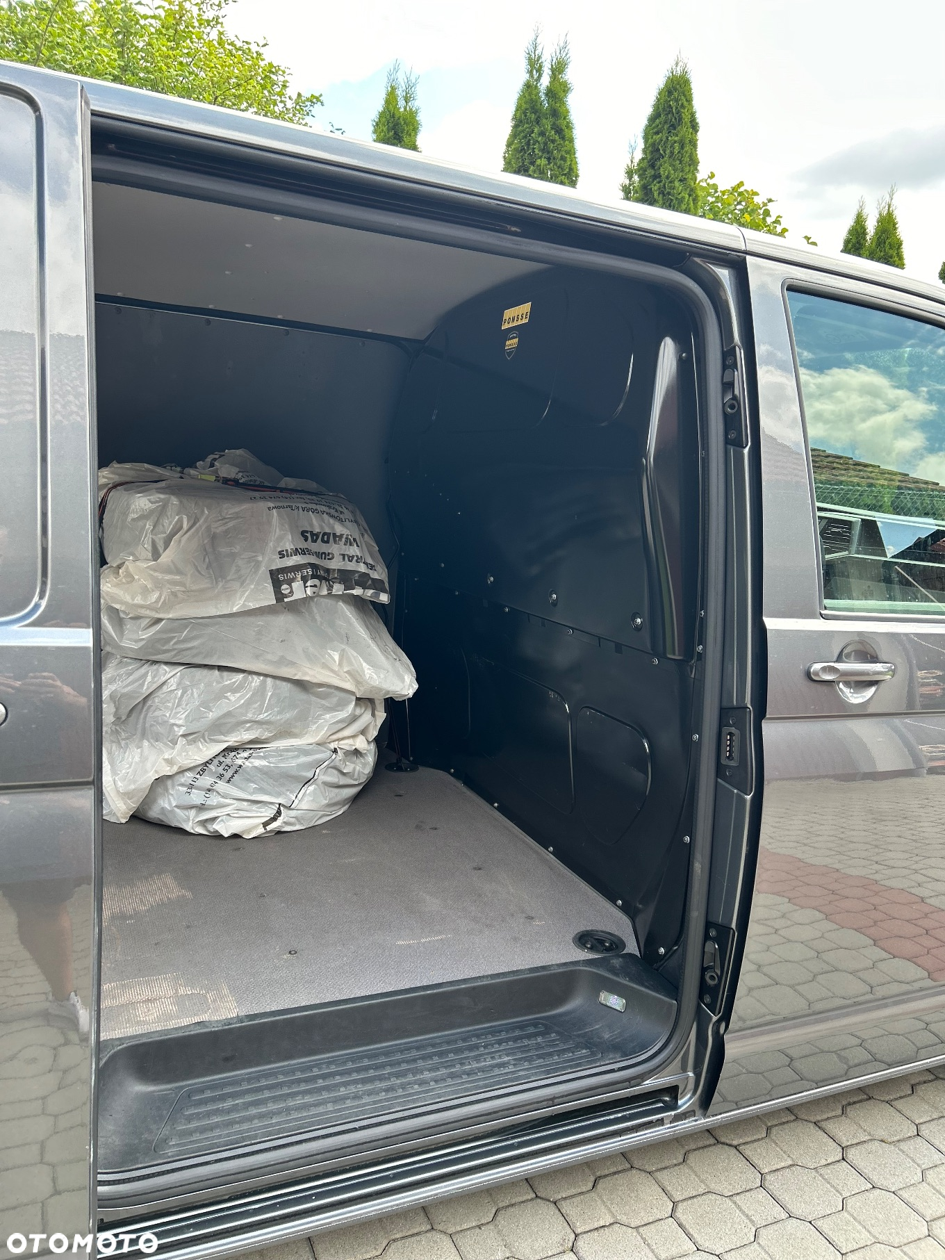 Volkswagen Transporter - 8
