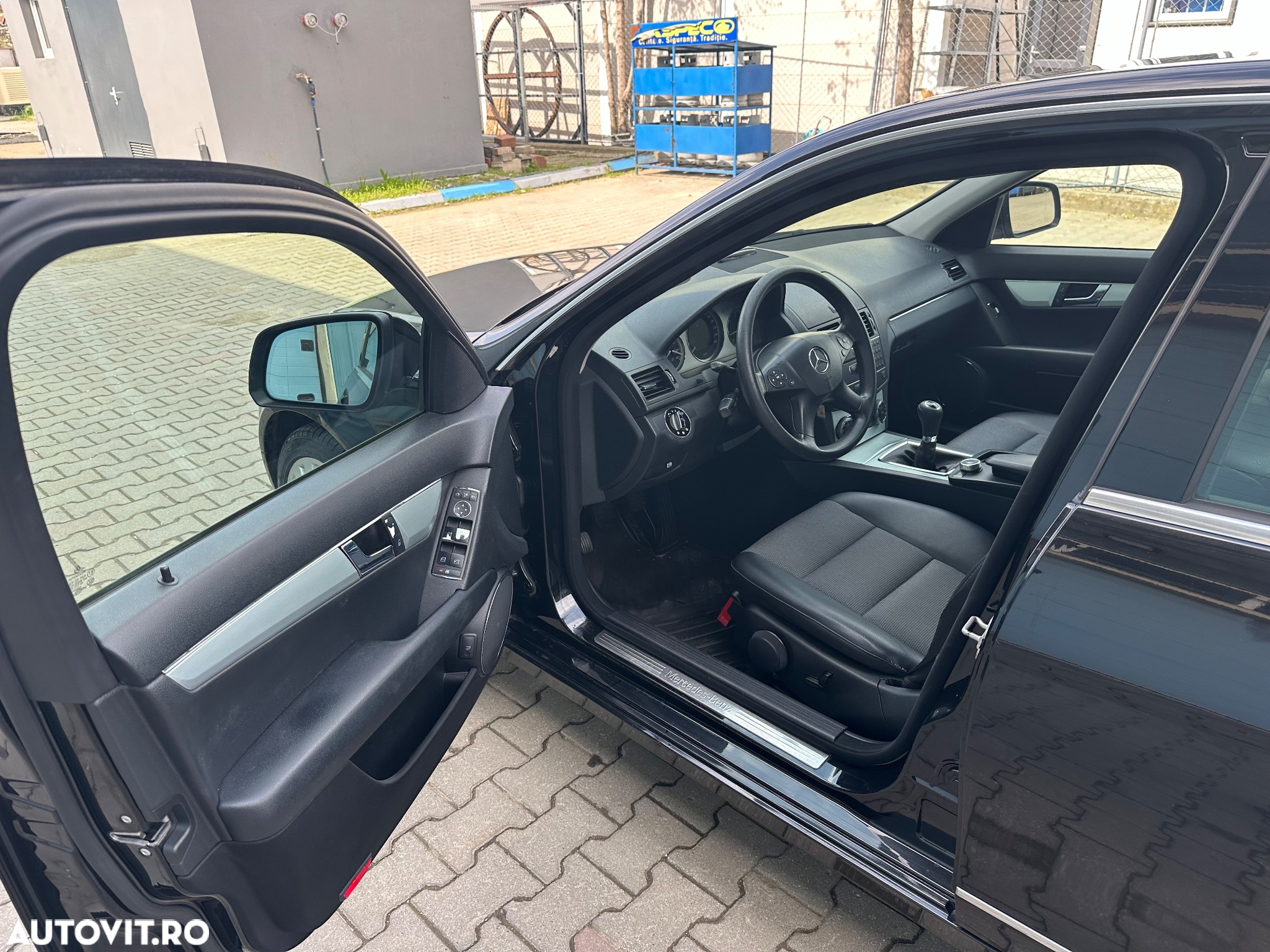 Mercedes-Benz C 220 CDI - 9
