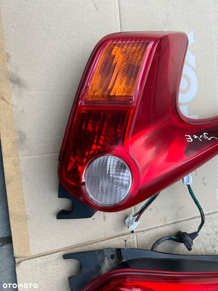 Nissan Juke I lampa lewy tył - 2