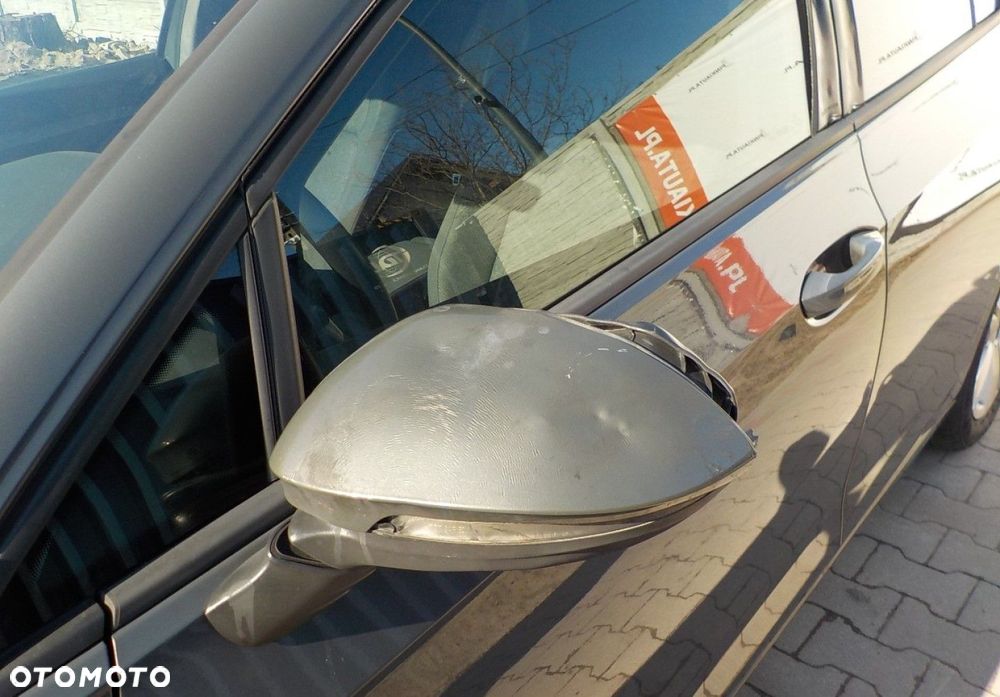 Volkswagen Golf - 7