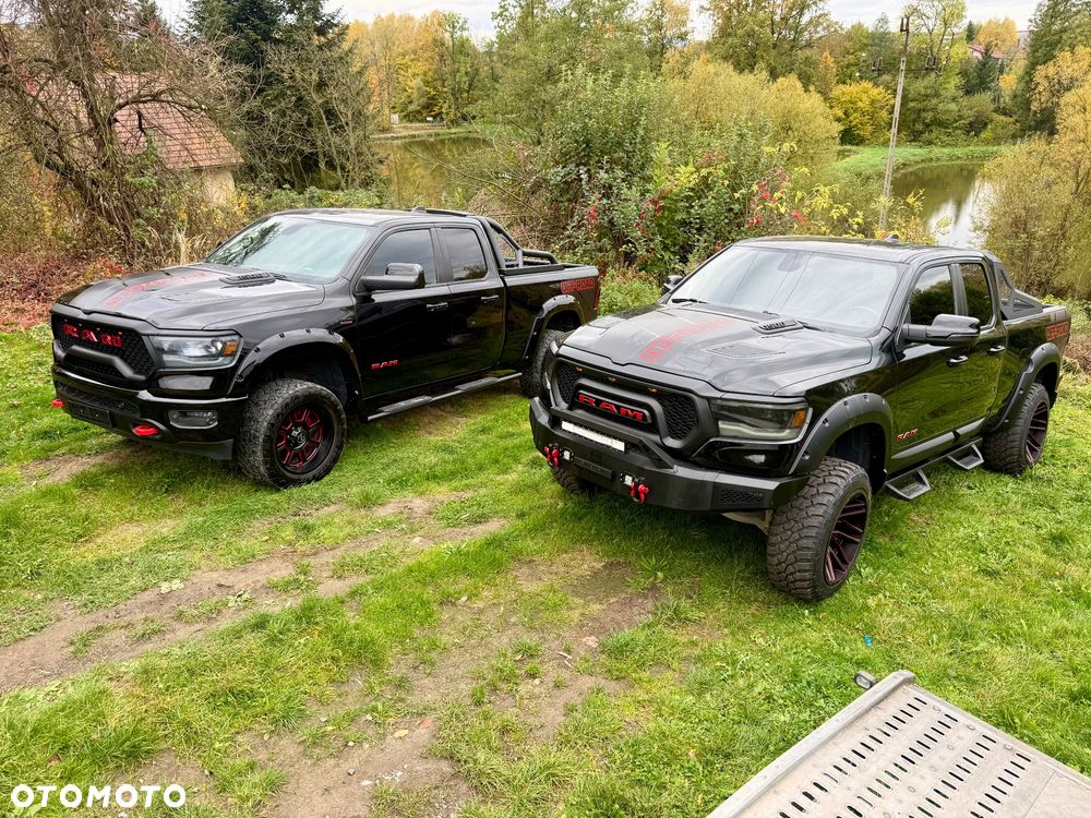 Dodge RAM 5.7 4x4 - 13