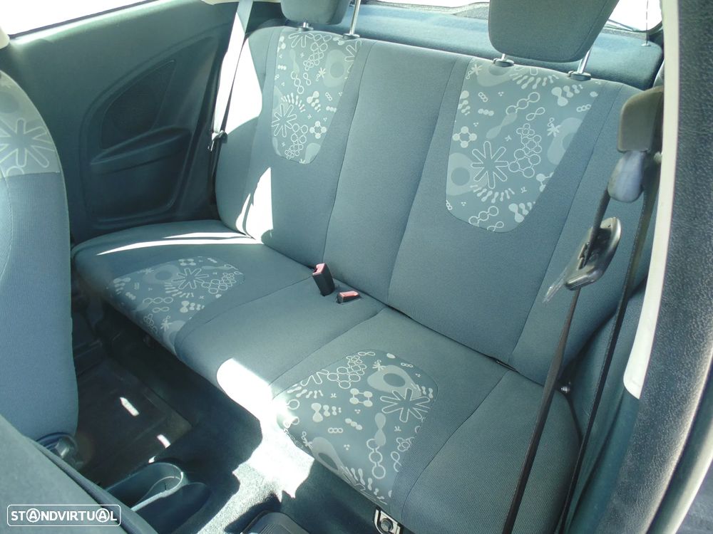 Ford KA 1.2 City - 24