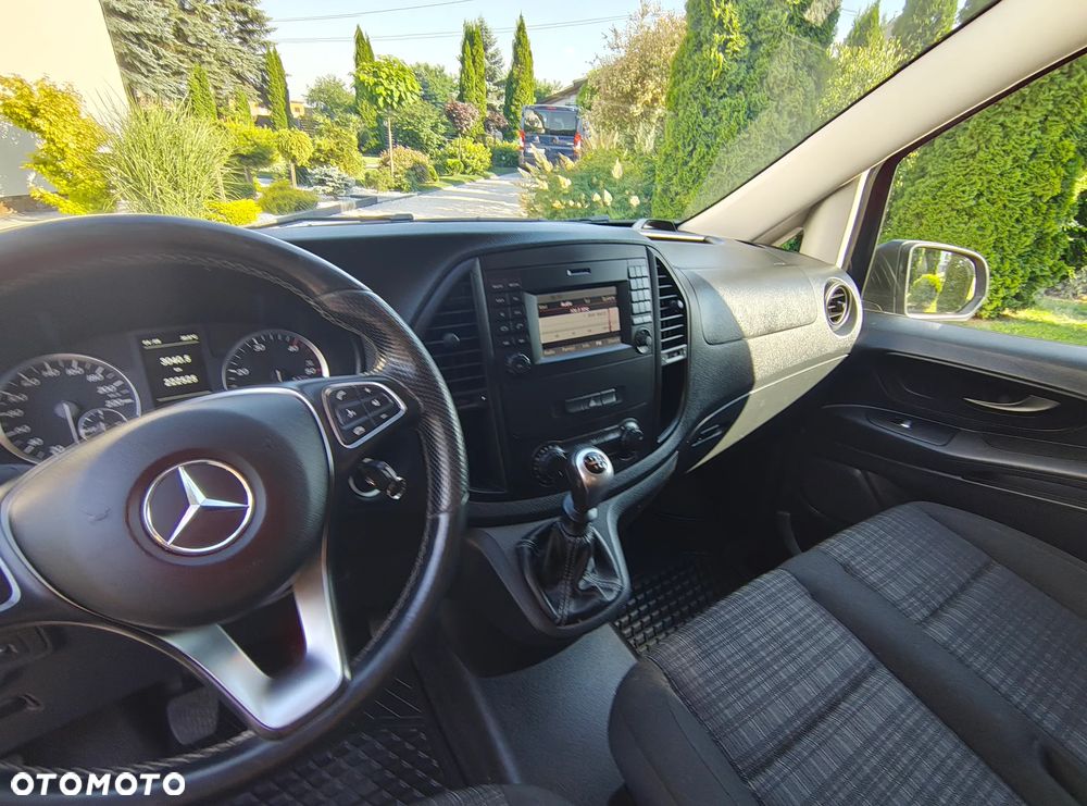 Mercedes-Benz VITO - 25