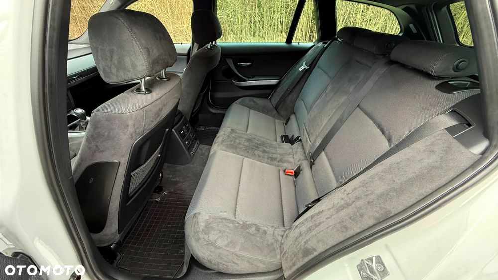 BMW Seria 3 318i Edition Sport - 20