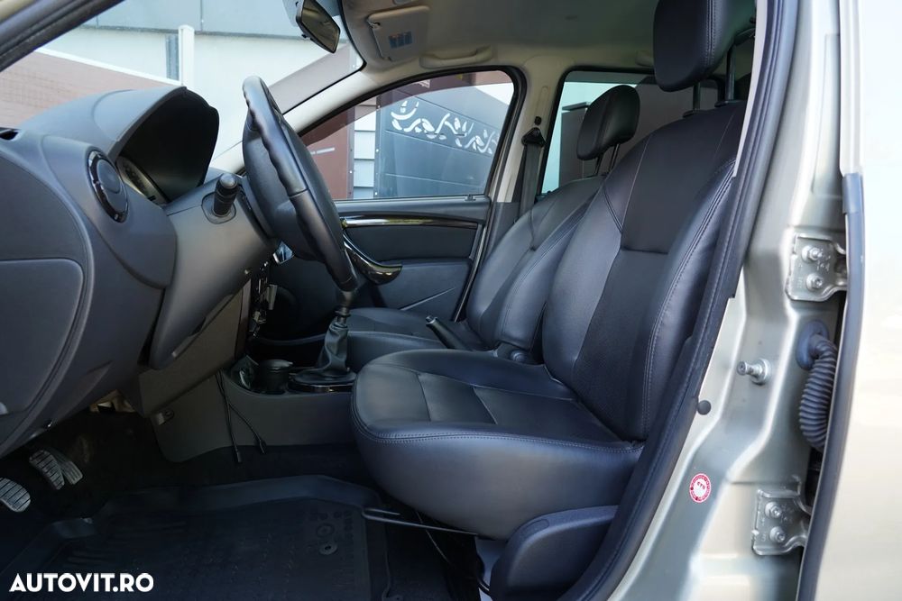 Dacia Duster 1.5 dCi 4x4 Prestige - 8
