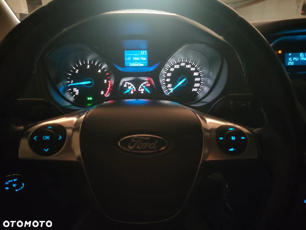 Ford Focus 1.6 TDCi Edition - 34