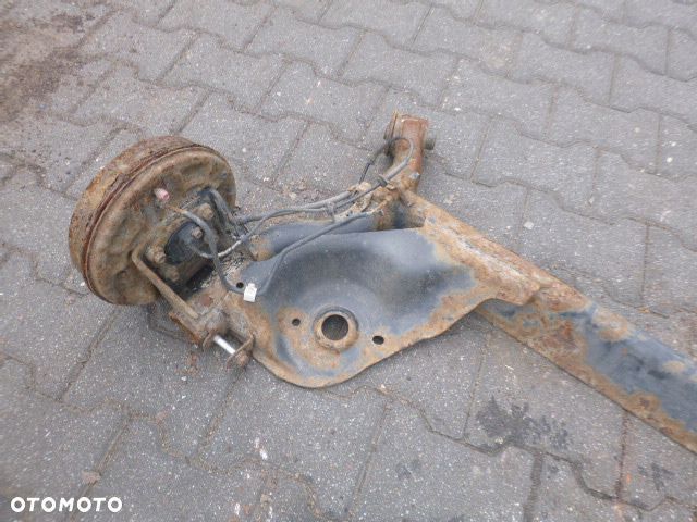 BELKA TYŁ TYLNA TOYOTA AYGO I 05- - 3