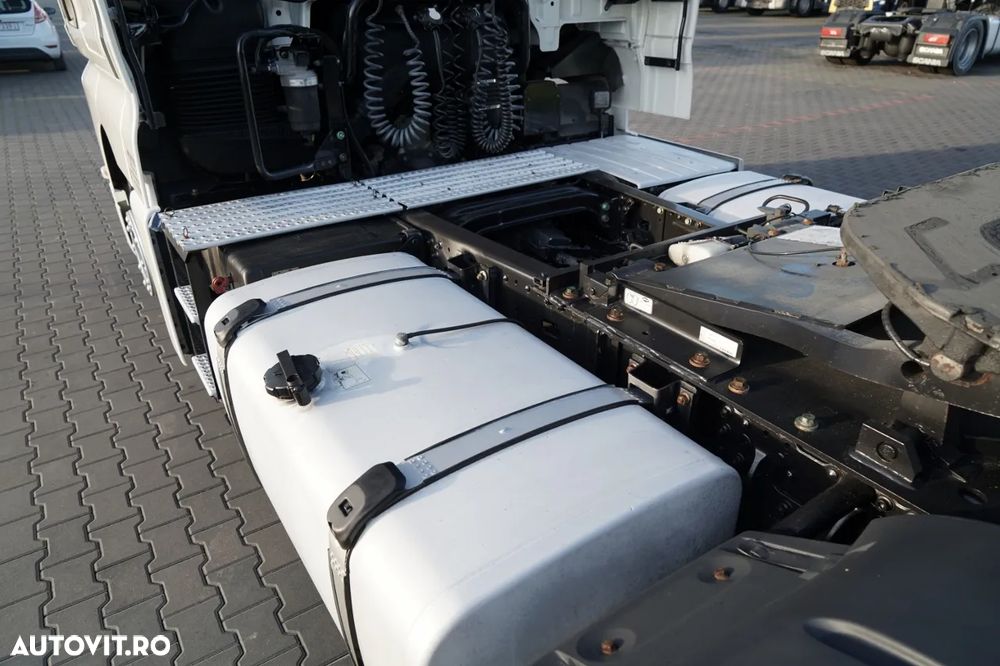 MAN TGX 18.470 / PLATĂ JOSĂ / MEGA / LOC AL CINCILEA REGLABIL / 2020 / NAVI - 13