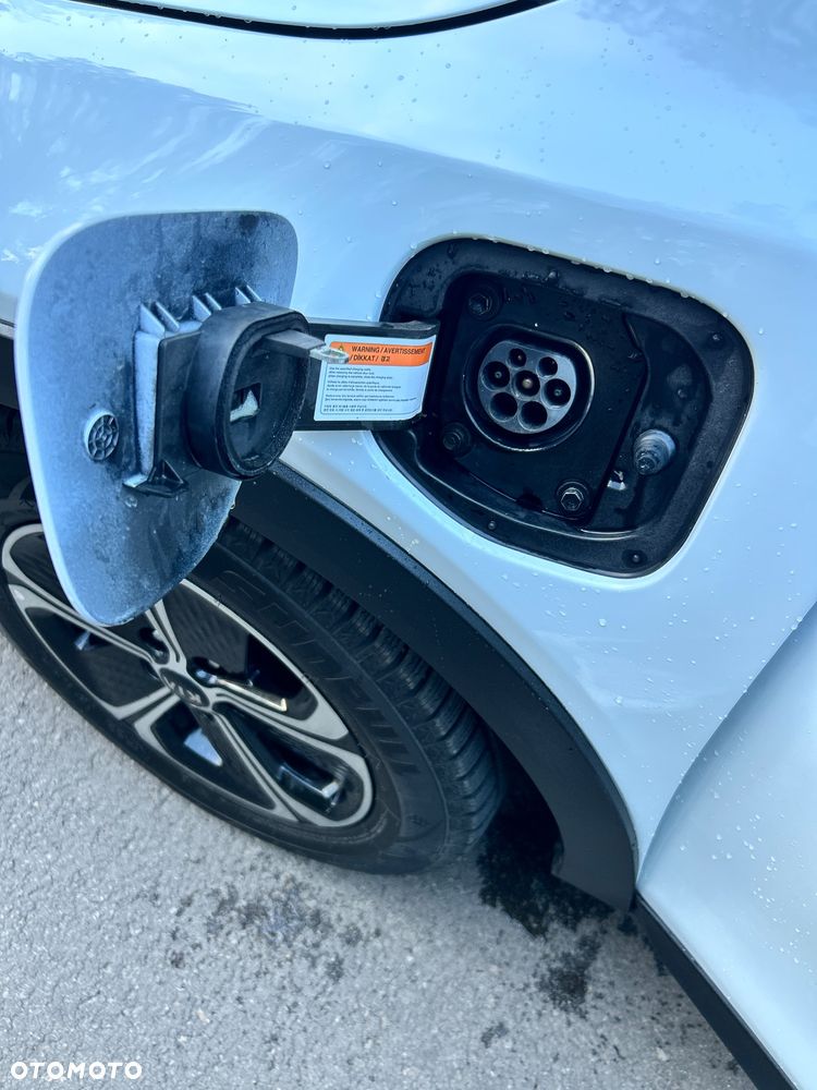 Kia XCeed - 9