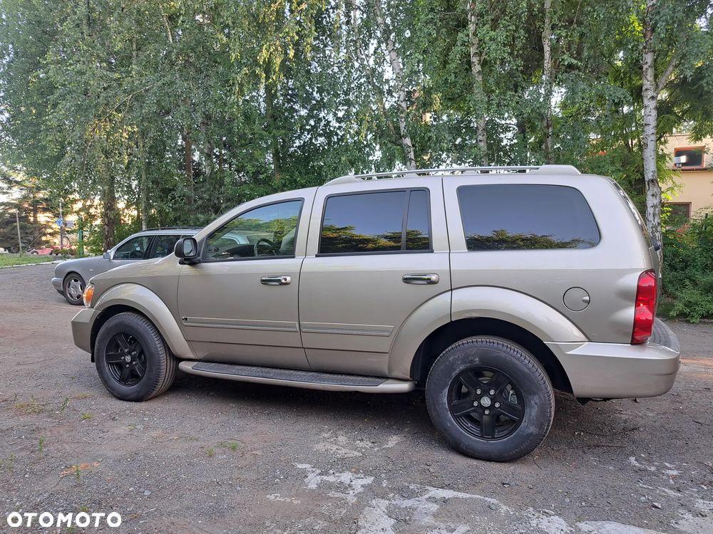 Dodge Durango - 10