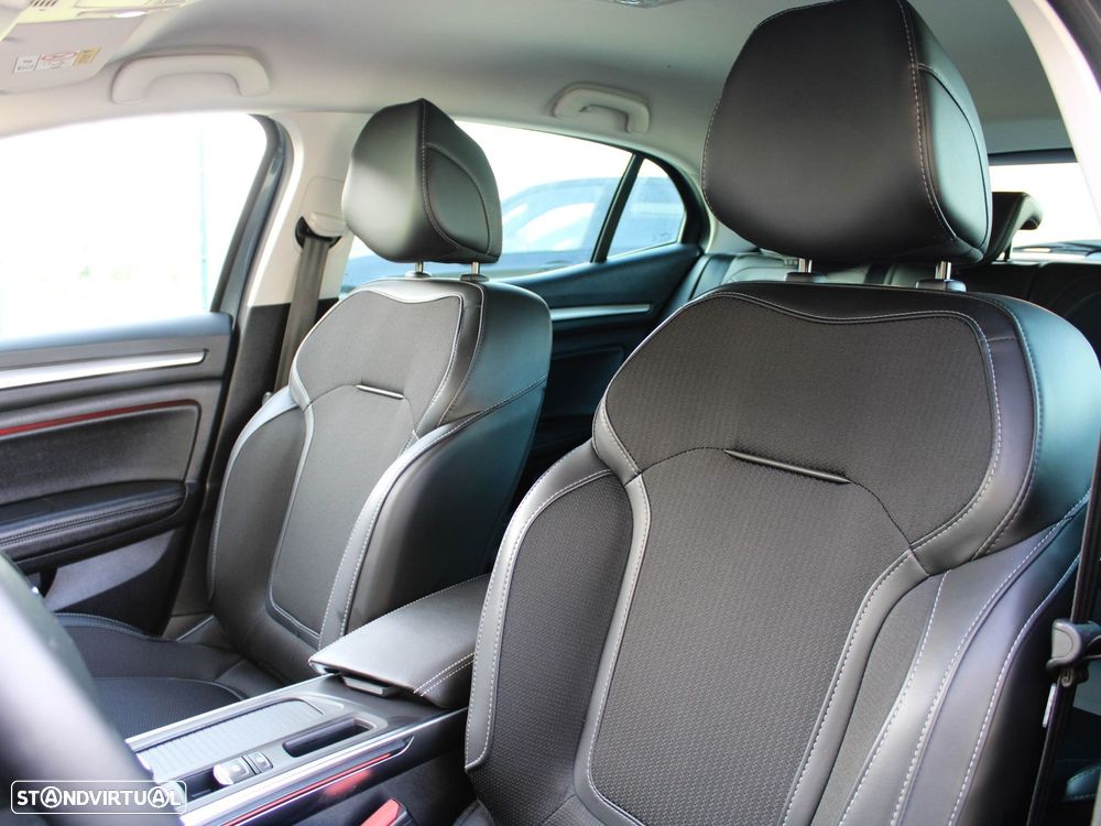 Renault Mégane 1.5 Blue dCi Techno - 24