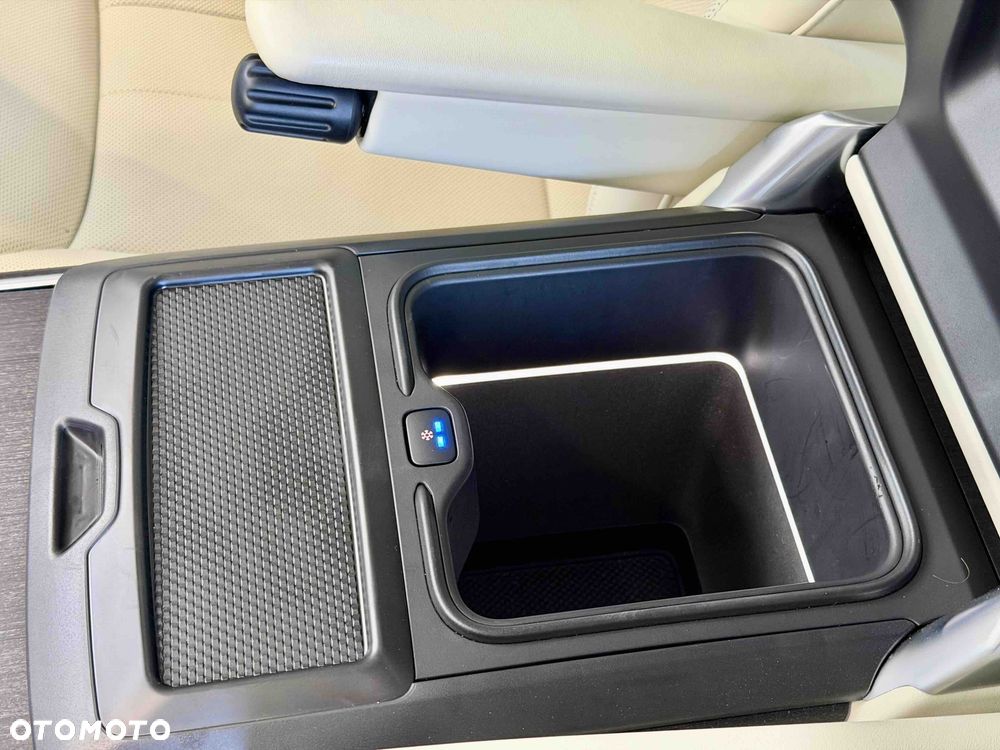Land Rover Range Rover D350 Autobiography - 29