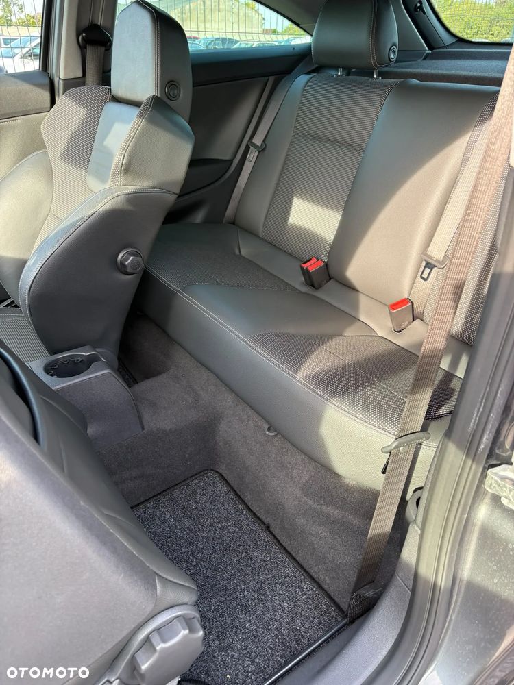 Opel Astra - 11