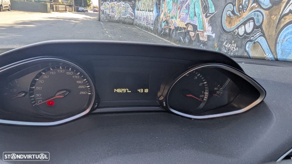 Peugeot 308 SW 1.2 PureTech Style J17 - 22