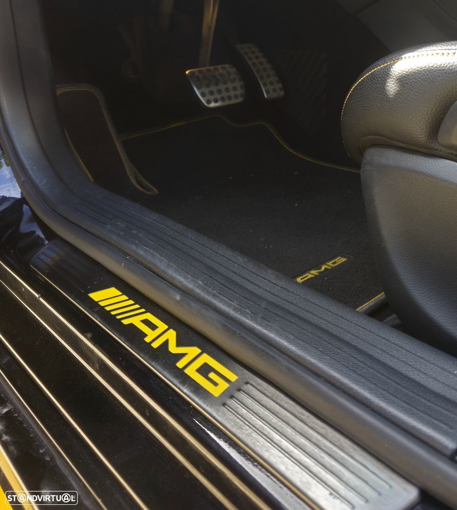 Mercedes-Benz A 45 AMG 4-Matic - 11