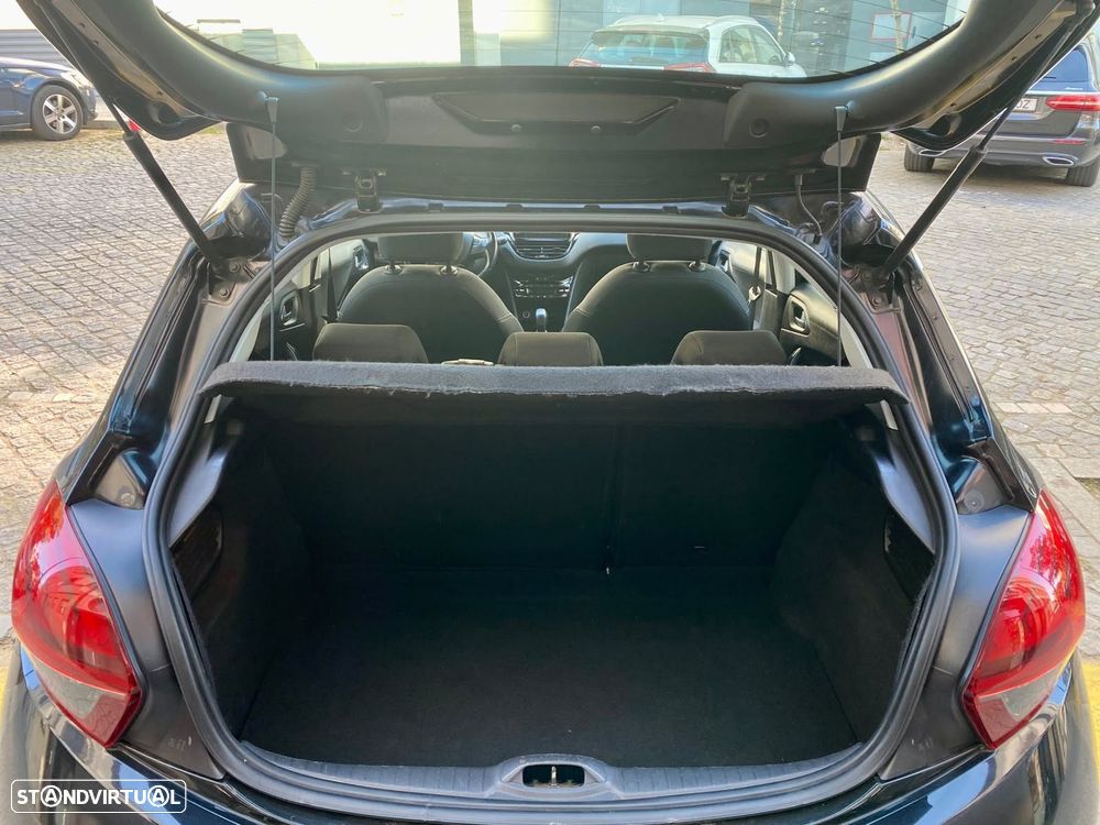 Peugeot 208 1.6 BlueHDi Allure - 21