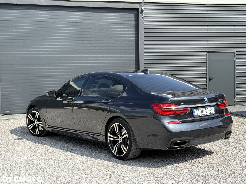 BMW Seria 7 750Li xDrive - 20