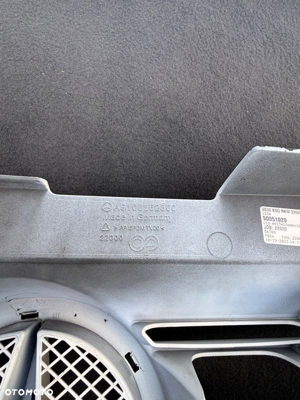MERCEDES SPRINTER 907 910 16- ATRAPA PLASTIK GRILL Biała lakier Oryginał - 14