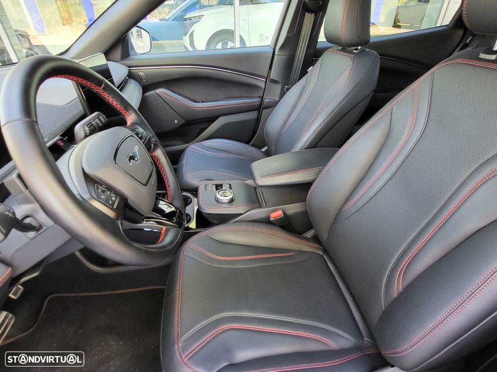 Ford Mustang Mach-E 98.7 kWh Premium - 10