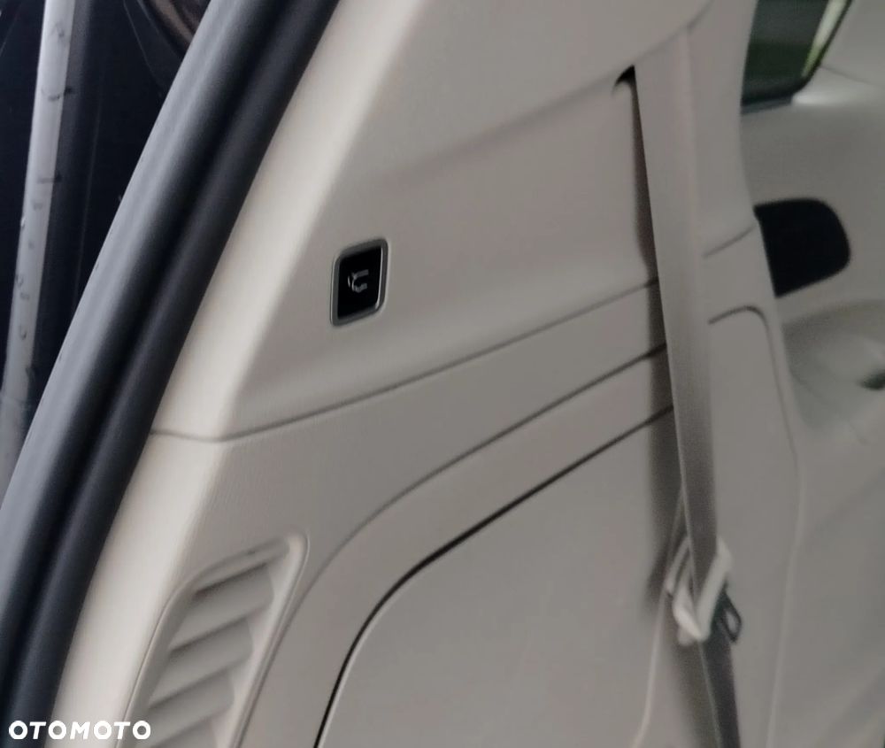 Chrysler Pacifica - 34