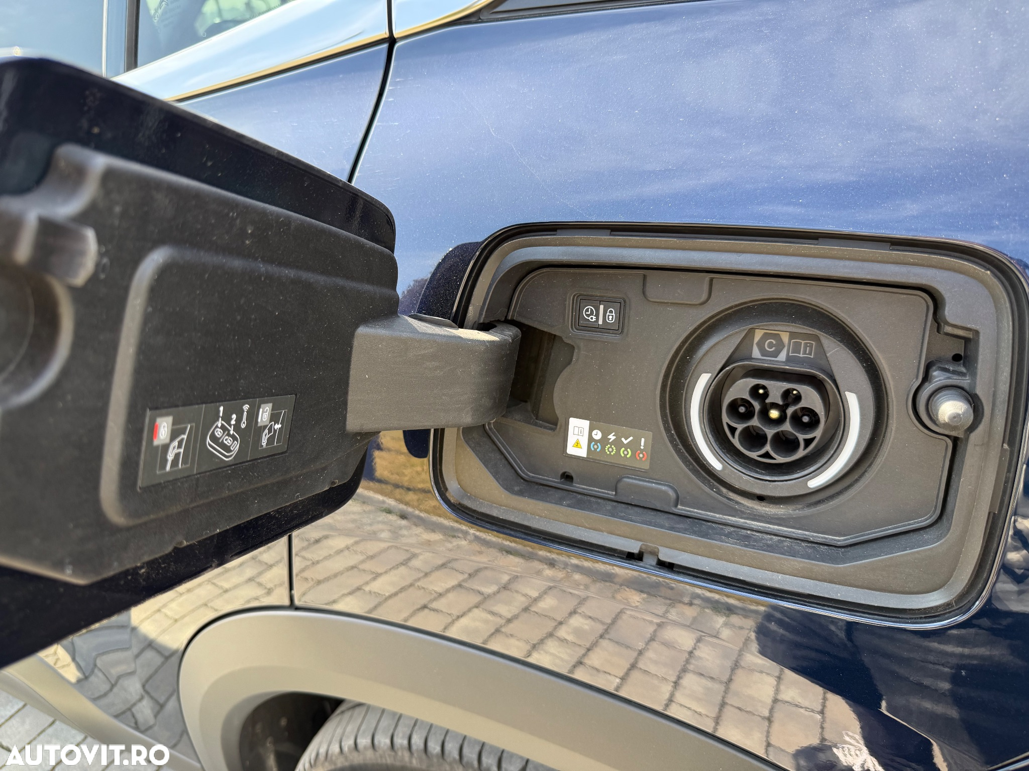 Citroën C5 Aircross 1.6 PHeV FWD 225 EAT8 Shine - 21
