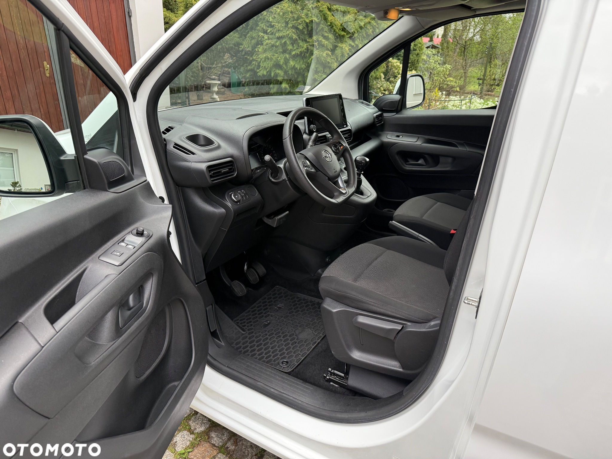 Opel Combo Life 1.2 Turbo S&S - 6
