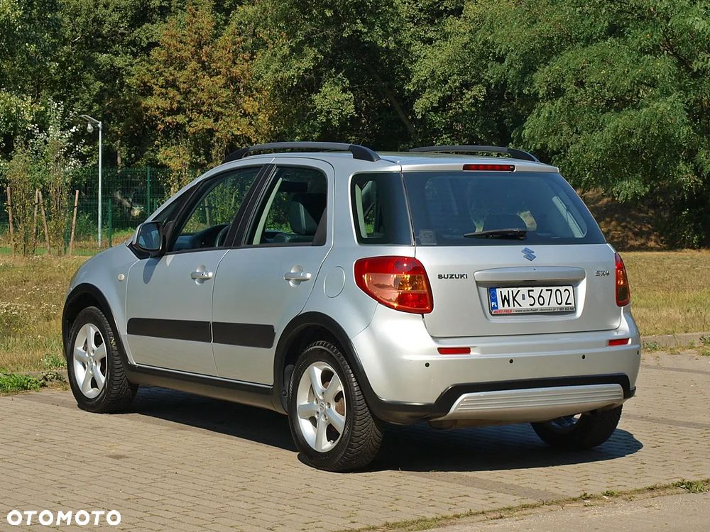 Suzuki SX4 1.6 GS / Premium - 7